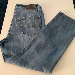 Lucky Brand 410 athletic slim blue denim Jeans 33x30